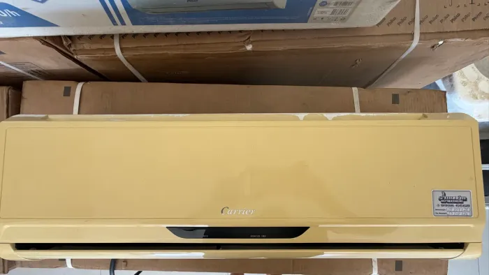 Ar-condicionado Carrier 12.000 BTUs - Funcionando perfeitamente