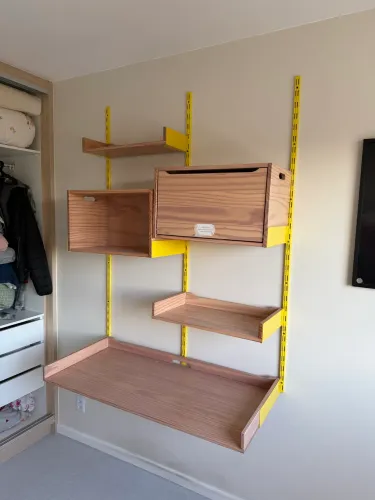 Escrivaninha modular de parede tok&stok