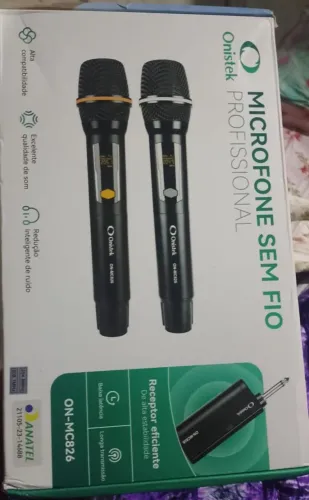 Microfones lavrados.