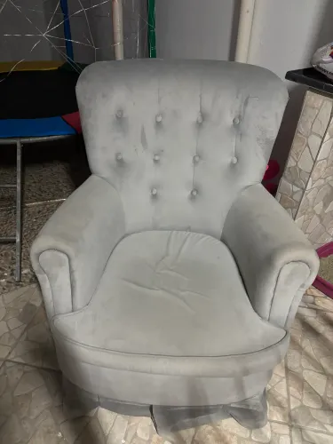 Vendo poltrona de amamentação 