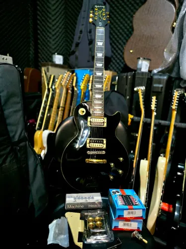 epiphone les paul standard Black ebony + upgrades /ñ Gibson fender prs esp ltd ibanez esp