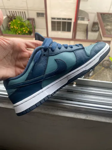 Tênis Nike Dunk Original - Usado 2x muito apertado 