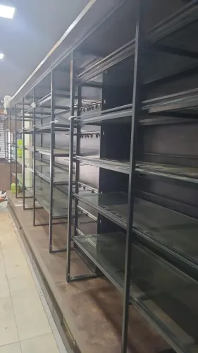 Vendo prateleira 6 metros