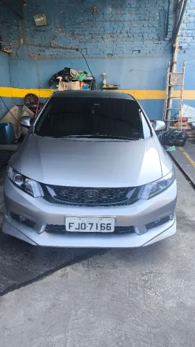 Honda Civic Sedan LXR 2.0 Flexone 16V Aut. 4P 2015