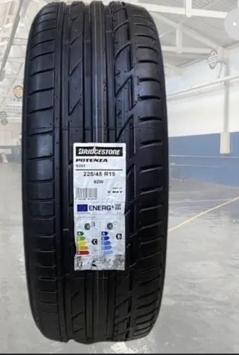 Pneu 225/45R19 BRIDGESTONE