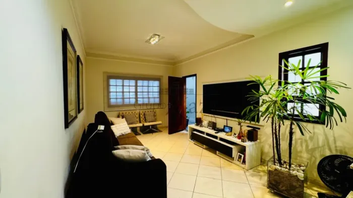 Oportunidade - Casa Sobrado - Residencial - Jardim das Indústrias - 3 Dormitórios - 125m².