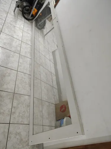 Vendo espelho Duplo 80cmx310cm com moldura em MDF