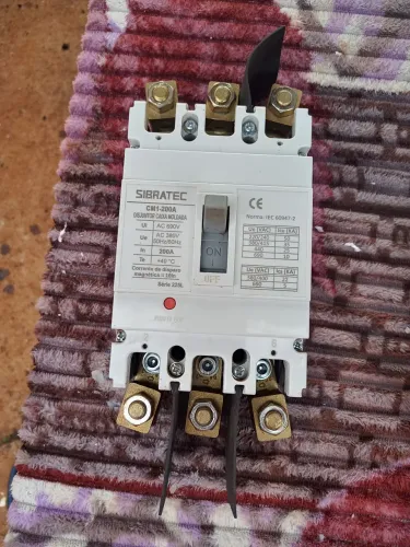 Djuntor 200A
