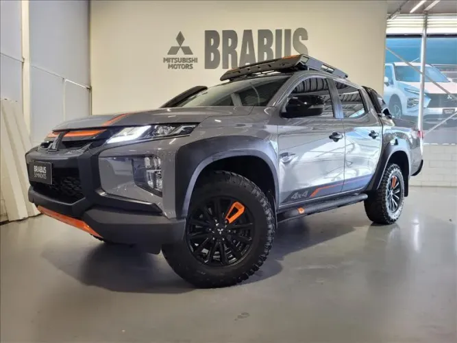 Mitsubishi L200 Triton S HPE Sertoes 2.4 CD Dies. 2024
