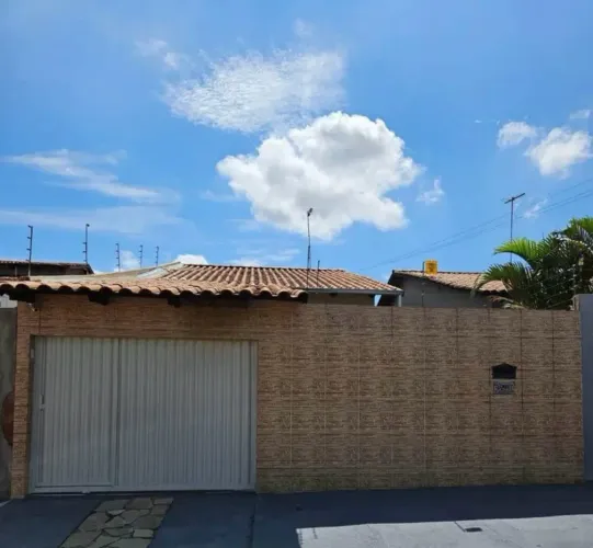 Casa a venda 