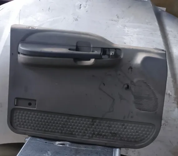 Pai em de acabamento de porta frontal direita ford