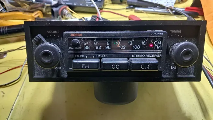 Rádio Bosch Bluetooth  LD 243 Tudo OK Fusca Kombi Opala Chevette Corcel  Carro Antigo 