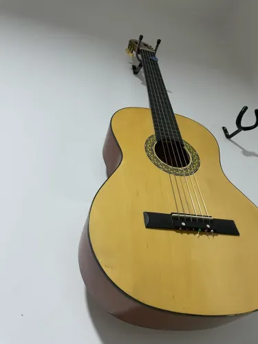 Violão seminovo Phantom CG851