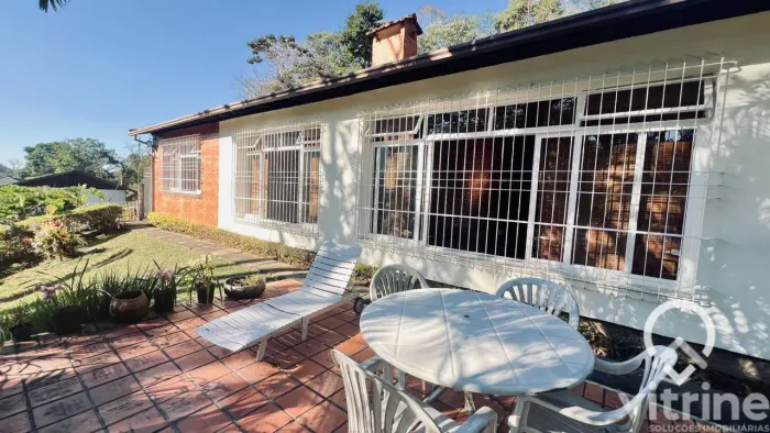 Casa Linear com 3 quartos à venda, 204 m² - Cônego - Nova Friburgo/RJ