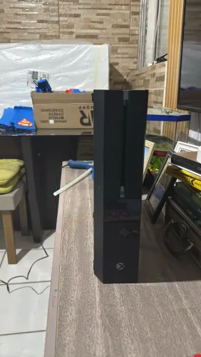 Xbox one 500 gb 