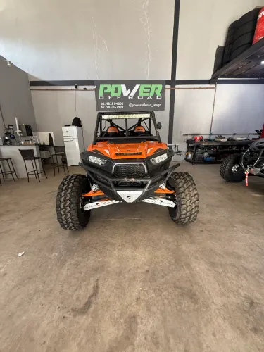 UTV POLARIS RZR 1000 