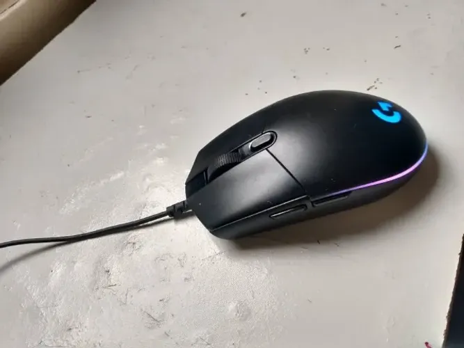 Mouse Logitech G203