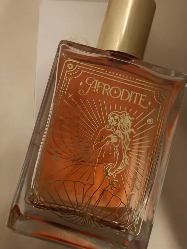 Perfume Afrodite - Yasmín Brunet