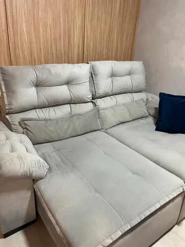 Sofá retrátil