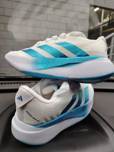 Tênis Adidas adizero  feminino