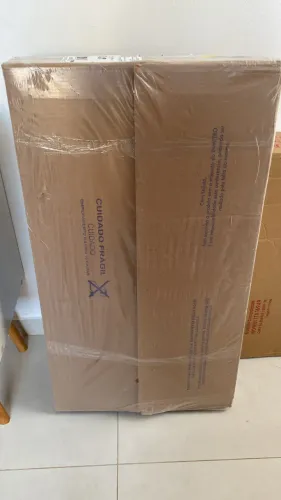 Vendo mini berço com colchão na caixa, novo.