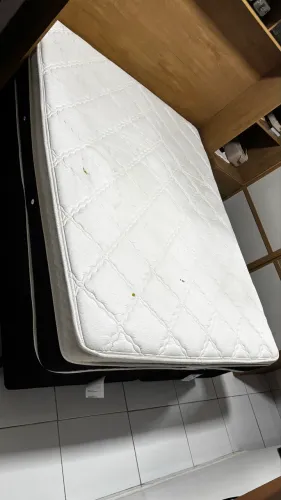 Cama box queen Herval grande completa- colchão + bases