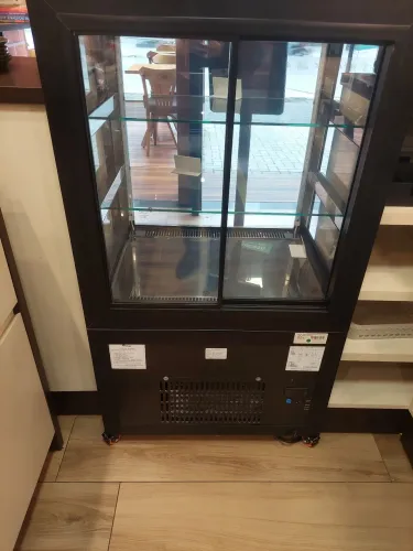 BALCÃO REFRIGERADO ÔMEGA 220 V 70cm