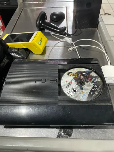 PS3, rolo em monitor gamer