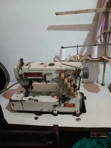 Goleira máquina de costura 