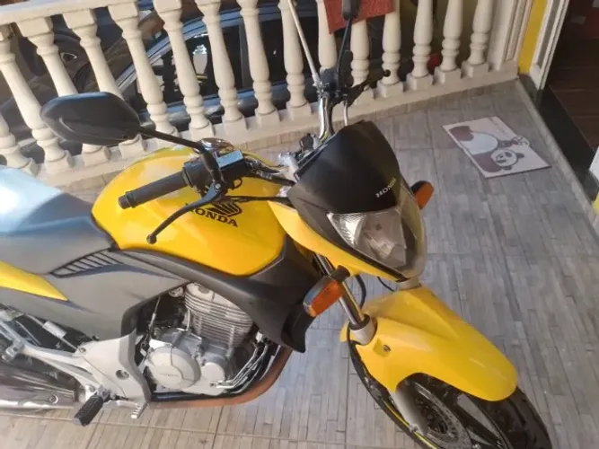 HONDA CB 300