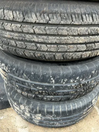 rodas com pneus 13