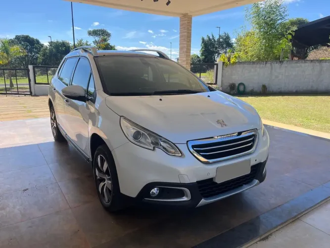 Peugeot 2008 Griffe 1.6 Flex 16V 5P Aut. 2017