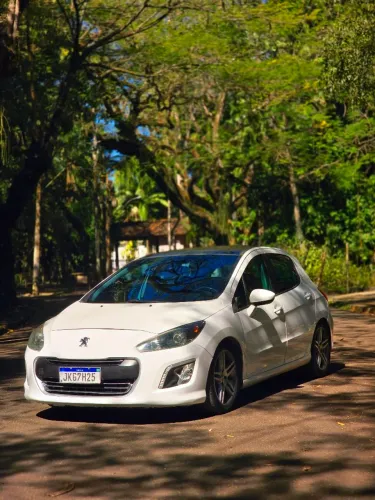 Peugeot 308 Allure 2.0 Flex 16V 5P Mec. 2013