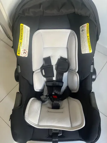 Carrinho e bebê conforto Nuna Pipa