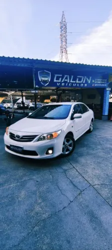 Toyota Corolla GLI 1.8 Flex 16V Aut. 2013