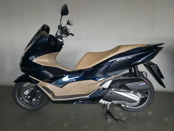 Honda Pcx 160 dlx abs 2025