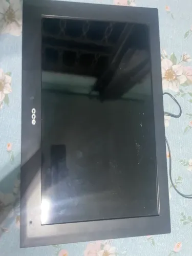 VENDE- SE TELEVISÃO