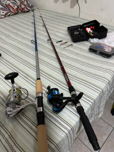 KIT DUAS VARAS DE PESCA NOVA