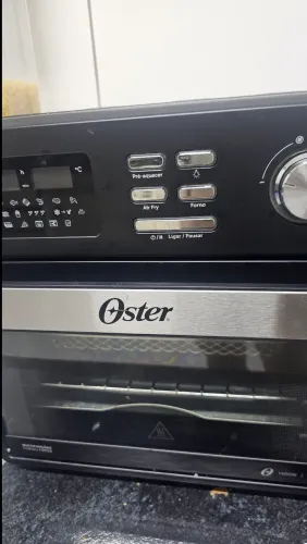 Forno E Fryer Oster Compact 10 Em 1 Ofor160 De 15 Litros E 1600w De Potência