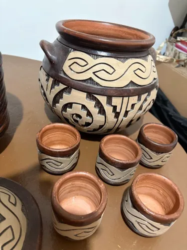 Conjunto Completo de Cerâmica Artesanal - Diversas Peças!! Fica lindo na mesa posta!