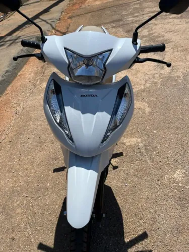 VENDE-SE HONDA BIZ 125 - ANO 2026
