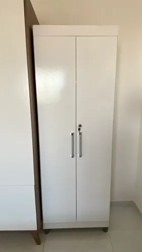 Vendo multiuso 2 portas