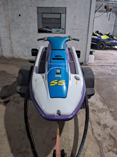 Jet ski raridade