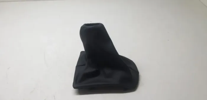 Coifa Cambio Peugeot 208 2014/2019 