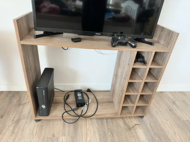 Rack para TV - medidas na descrição