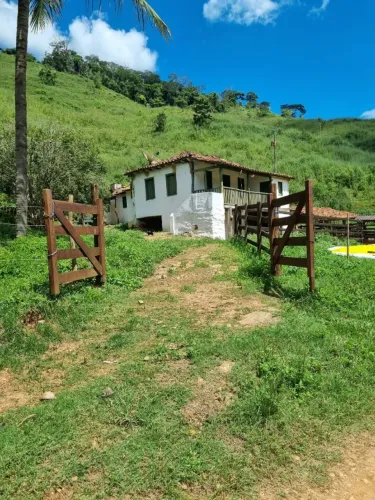 Sitio região de Barra Longa - MG