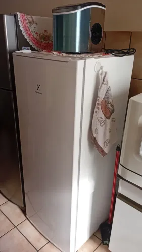Freezer Electrolux Inverter