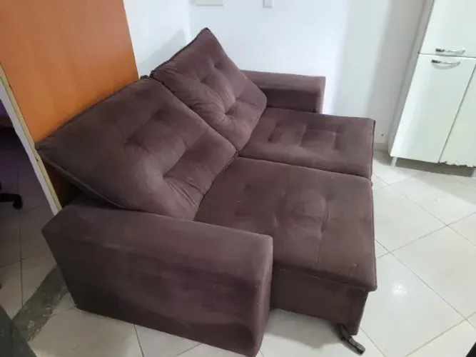 Sofá retrátil seminovo