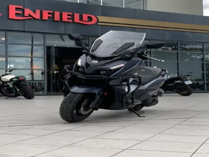 Dafra cruisym 300 gasolina automatico 2025