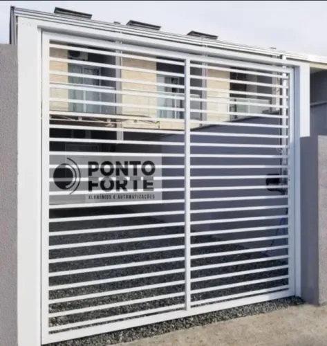 Portão Basculante 100% em alumínio. 